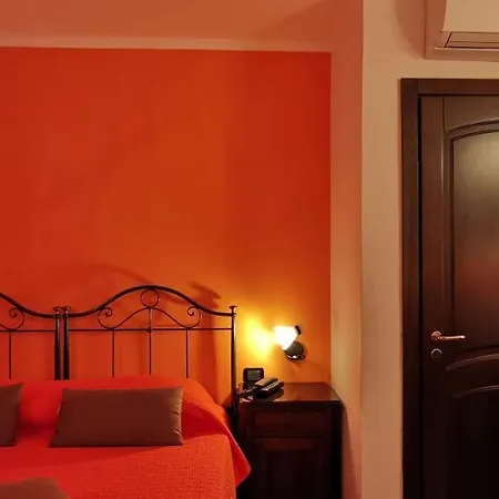 Neapolis Hotel Naples