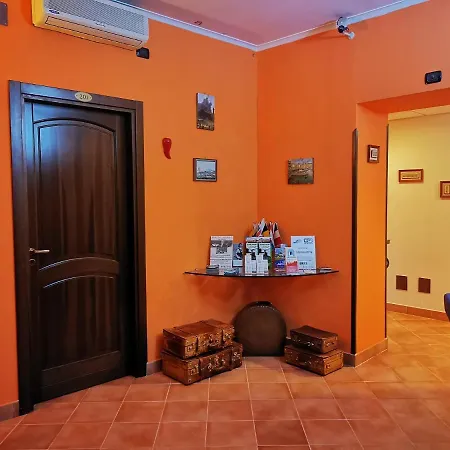 Neapolis Hotel 3*