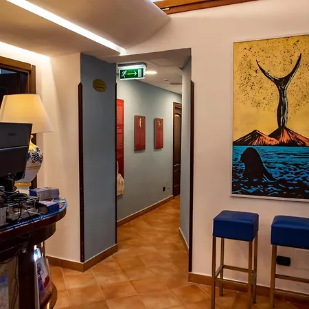 Neapolis Hotel
