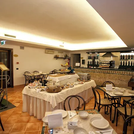 Neapolis Hotel Neapol