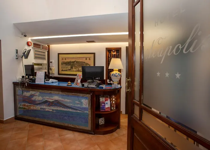 Neapolis Hotell