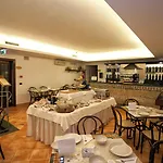 尼亚波利酒店 酒店 那不勒斯