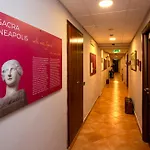 Neapolis Hotel 3*