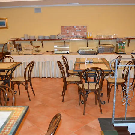 Neapolis Hotel